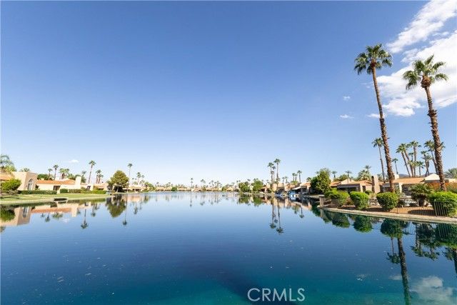 77 Lake Shore Drive, Rancho Mirage, CA 92270