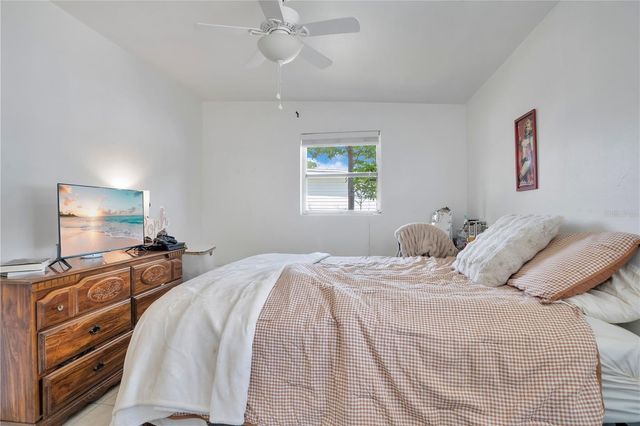 2924 PINEDALE AVENUE, Lakeland, FL 33803