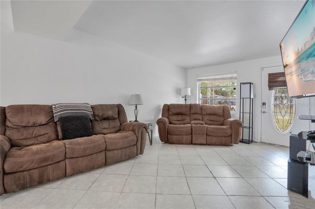 2924 PINEDALE AVENUE, Lakeland, FL 33803