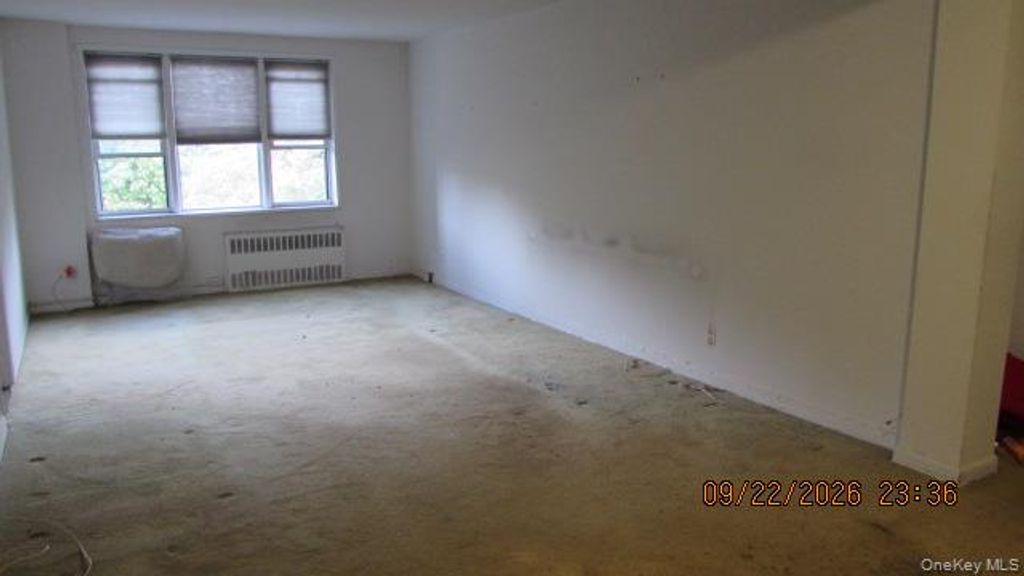 4 Sadore Lane 7J, Yonkers, NY 10710 — photo 4