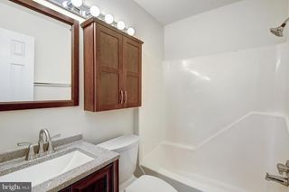 1502 FARSTA CT, Reston, VA 20190