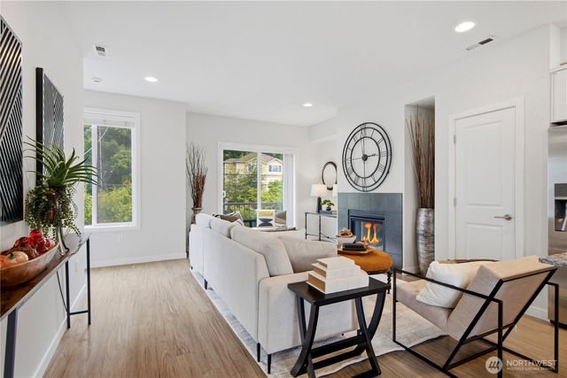 4115 Delridge Way SW, Seattle, WA 98106