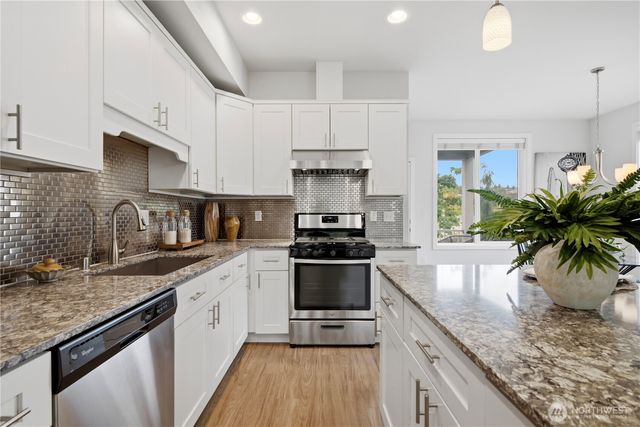 4115 Delridge Way SW, Seattle, WA 98106