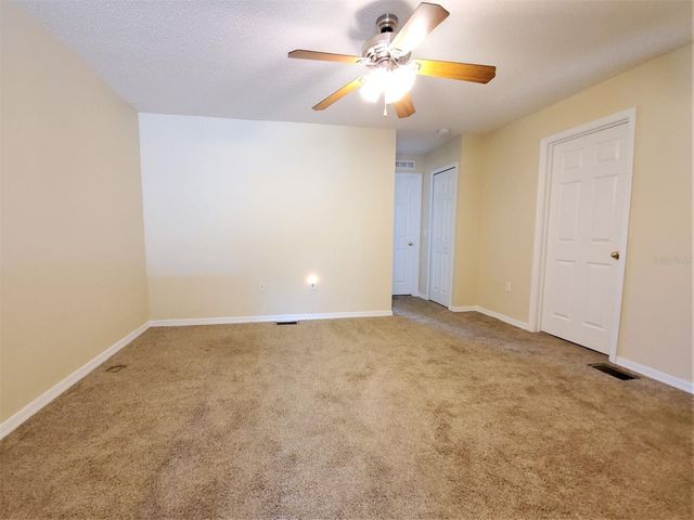 9870 ASHBURN LAKE DRIVE, Tampa, FL 33610