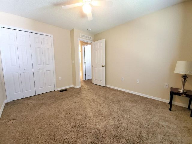 9870 ASHBURN LAKE DRIVE, Tampa, FL 33610