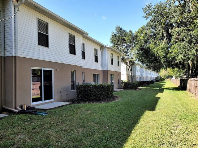 9870 ASHBURN LAKE DRIVE, Tampa, FL 33610