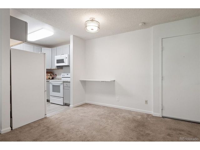 860 W Moorhead Cir 2H, Boulder, CO 80305