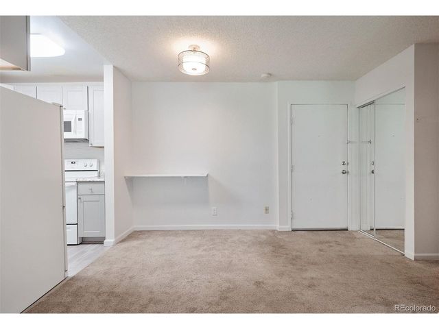 860 W Moorhead Cir 2H, Boulder, CO 80305