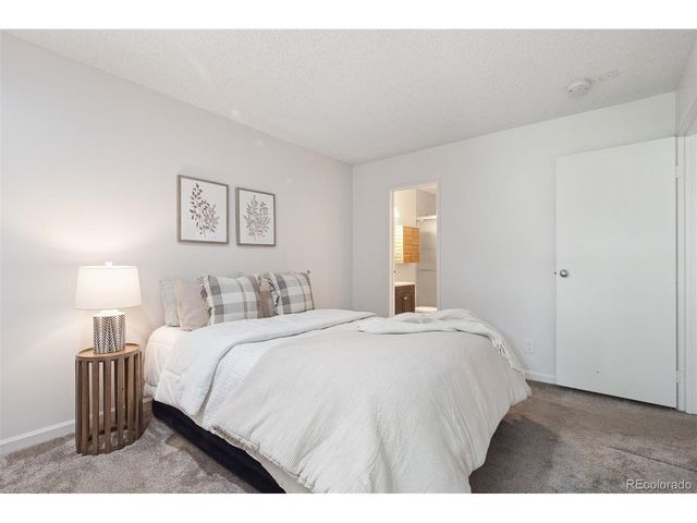 860 W Moorhead Cir 2H, Boulder, CO 80305