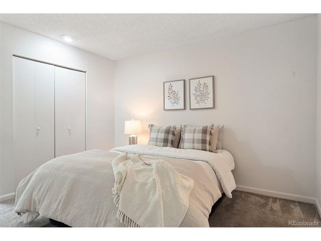 860 W Moorhead Cir 2H, Boulder, CO 80305