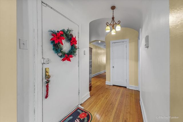6121 N Hoyne Avenue 1S, Chicago, IL 60659