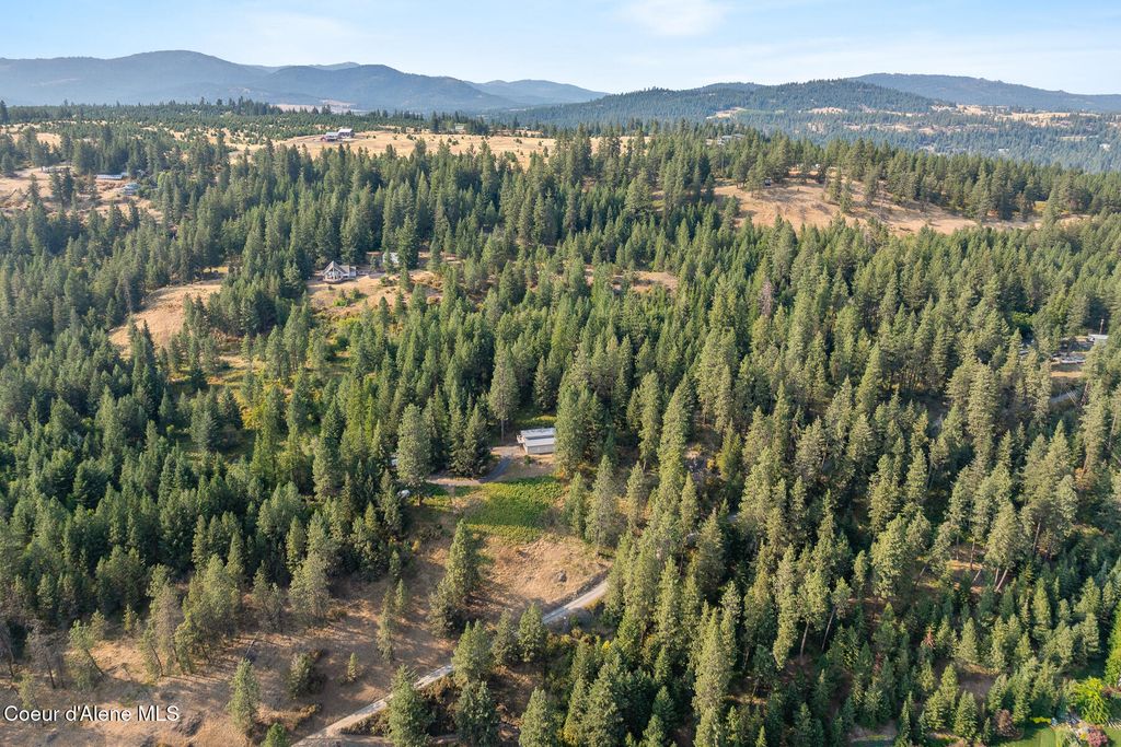 8142 W Ben Pointe RD, Worley, ID 83876 photo 5