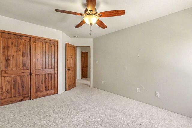 382 Coronado Lane NE, Los Lunas, NM 87031