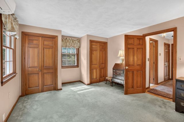 31 Brown St, Andover, MA 01810