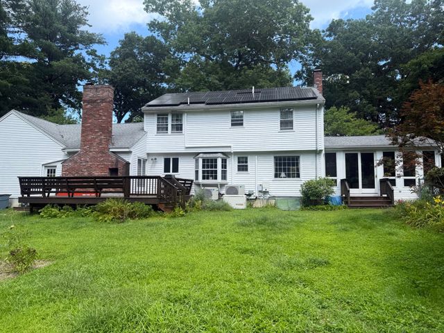 31 Brown St, Andover, MA 01810