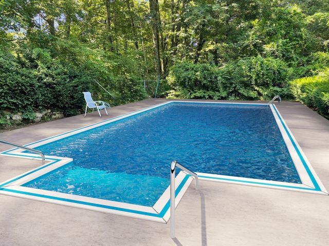 31 Brown St, Andover, MA 01810