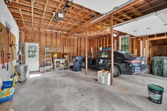 31 Brown St, Andover, MA 01810