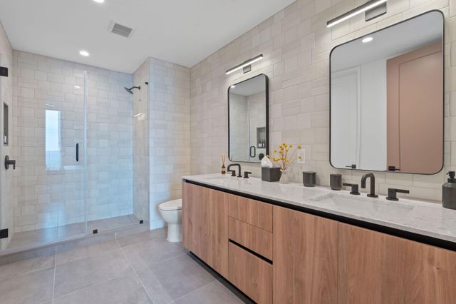 84 East Ave 1801, Austin, TX 78701