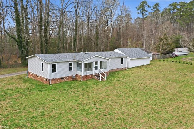 7650 Gatsby LN, Gloucester, VA 23061