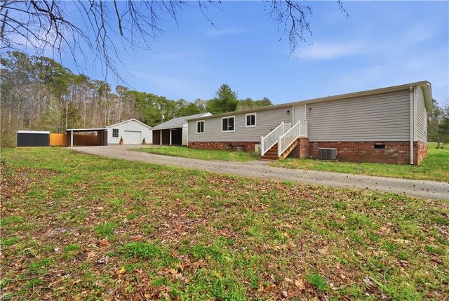 7650 Gatsby LN, Gloucester, VA 23061