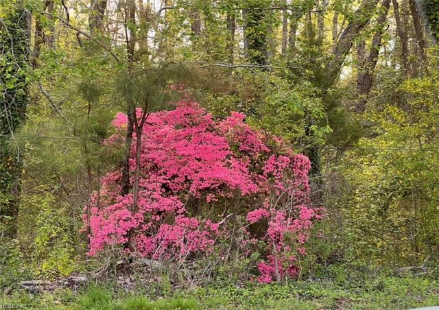 7650 Gatsby LN, Gloucester, VA 23061