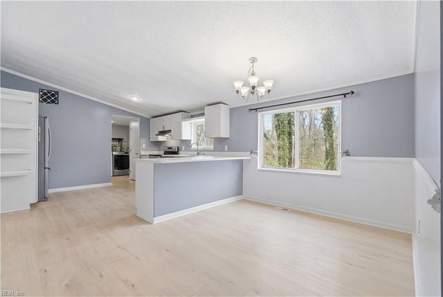 7650 Gatsby LN, Gloucester, VA 23061