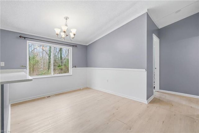 7650 Gatsby LN, Gloucester, VA 23061