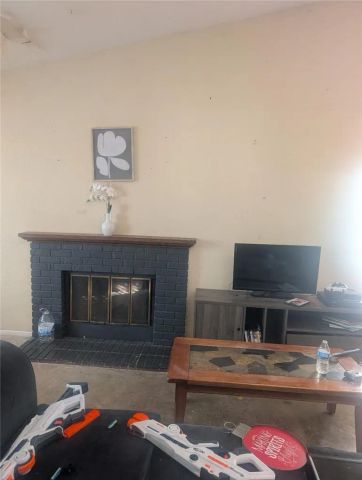 3082 Lynwood Drive, Highland, CA 92346