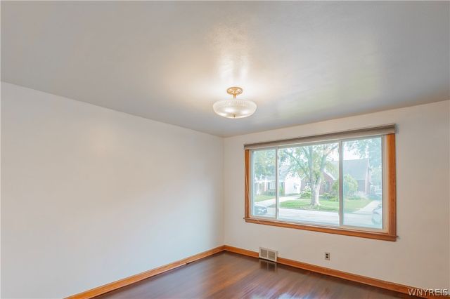 223 Renwood Avenue, Tonawanda, NY 14217