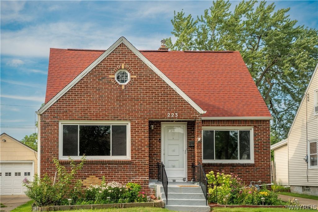 223 Renwood Avenue, Tonawanda, NY 14217