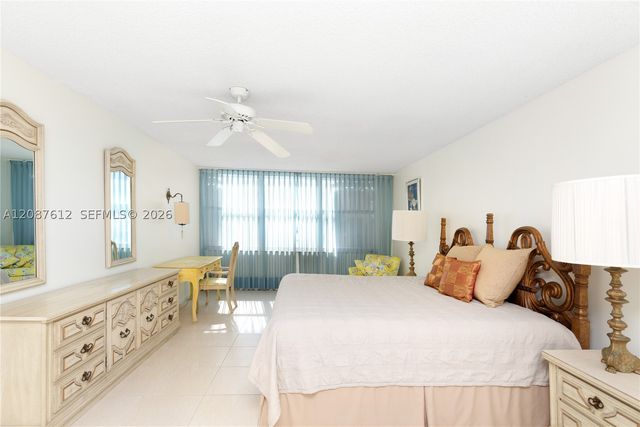 2751 S Ocean Dr 208S, Hollywood, FL 33019