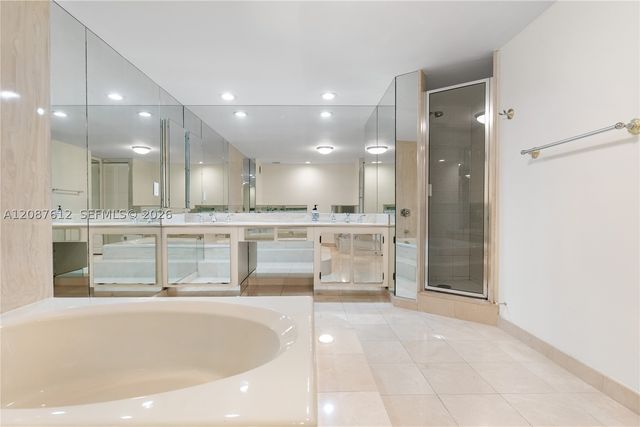 2751 S Ocean Dr 208S, Hollywood, FL 33019