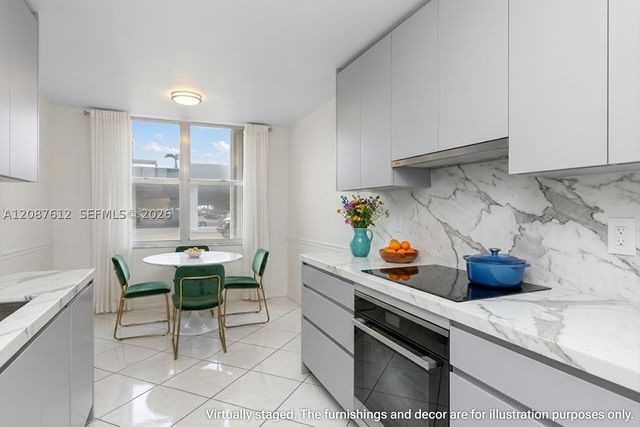 2751 S Ocean Dr 208S, Hollywood, FL 33019