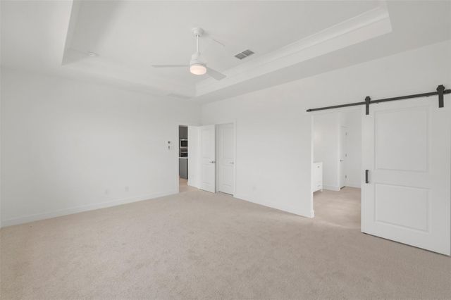 221 Dunovant Drive, Sealy, TX 77474