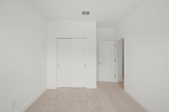 221 Dunovant Drive, Sealy, TX 77474