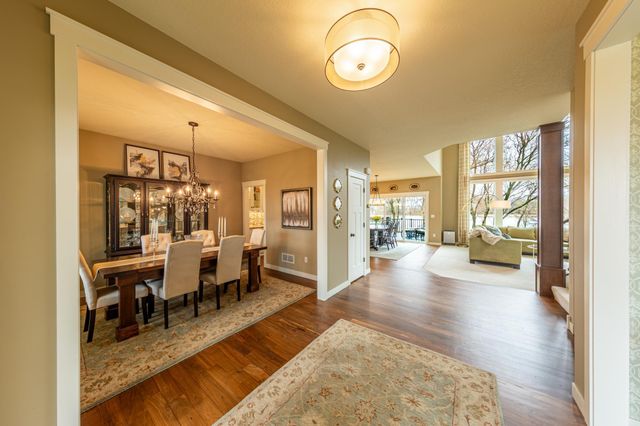 8860 67th Street Bay S, Cottage Grove, MN 55016