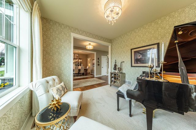 8860 67th Street Bay S, Cottage Grove, MN 55016