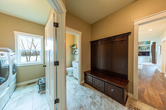 8860 67th Street Bay S, Cottage Grove, MN 55016