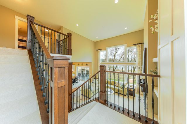 8860 67th Street Bay S, Cottage Grove, MN 55016