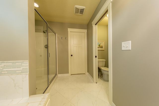 8860 67th Street Bay S, Cottage Grove, MN 55016