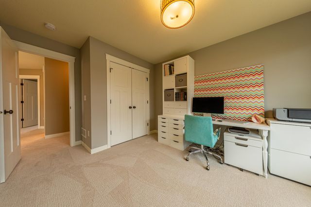 8860 67th Street Bay S, Cottage Grove, MN 55016