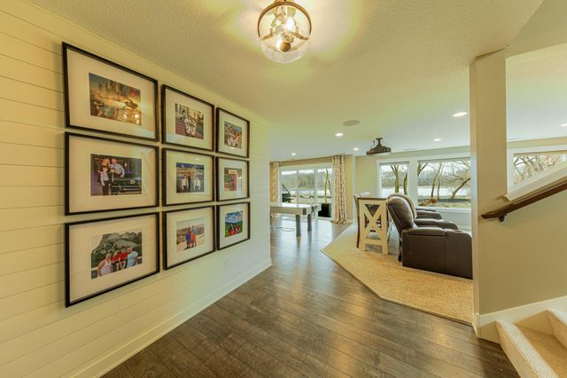 8860 67th Street Bay S, Cottage Grove, MN 55016