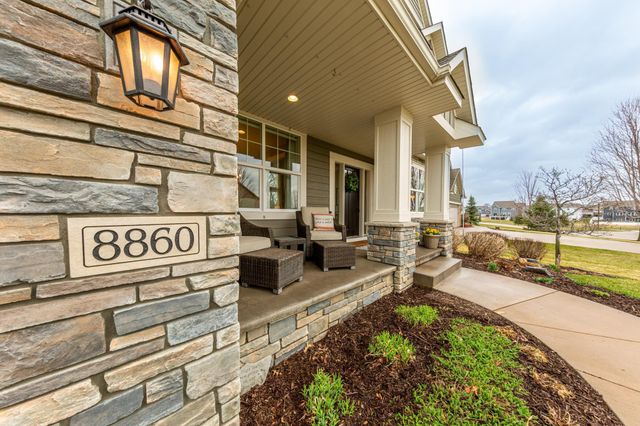 8860 67th Street Bay S, Cottage Grove, MN 55016