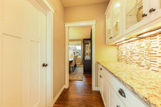 8860 67th Street Bay S, Cottage Grove, MN 55016