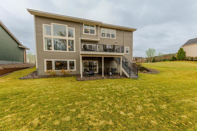 8860 67th Street Bay S, Cottage Grove, MN 55016