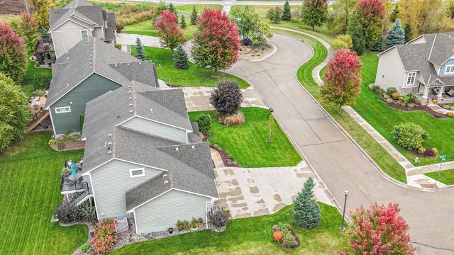 8860 67th Street Bay S, Cottage Grove, MN 55016
