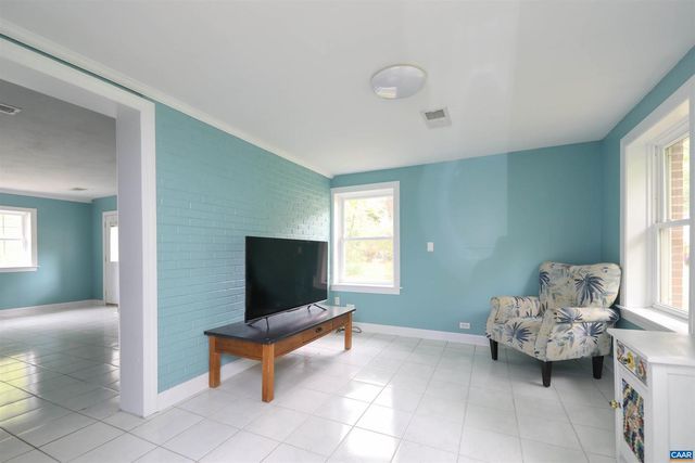 2659 SCOTTSVILLE RD, Charlottesville, VA 22902