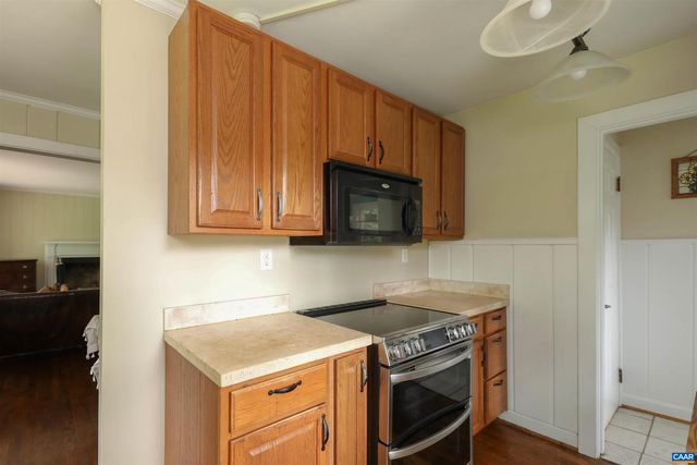 2659 SCOTTSVILLE RD, Charlottesville, VA 22902