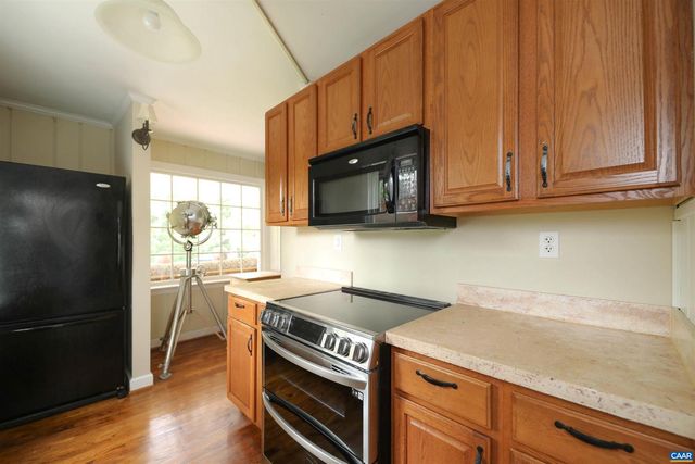 2659 SCOTTSVILLE RD, Charlottesville, VA 22902