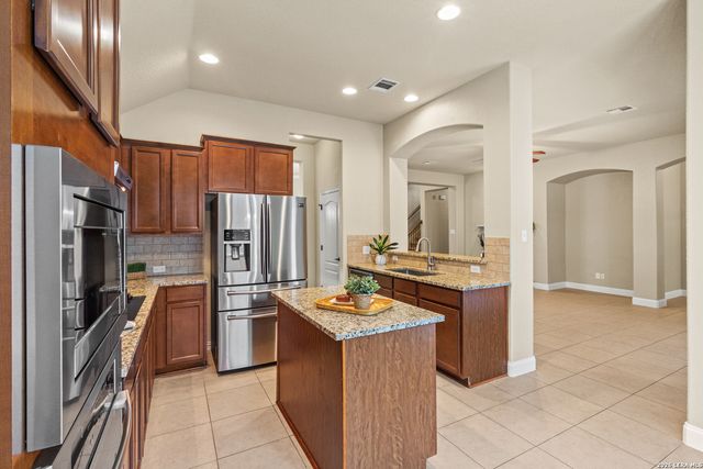 13014 Gordons Mott, San Antonio, TX 78253